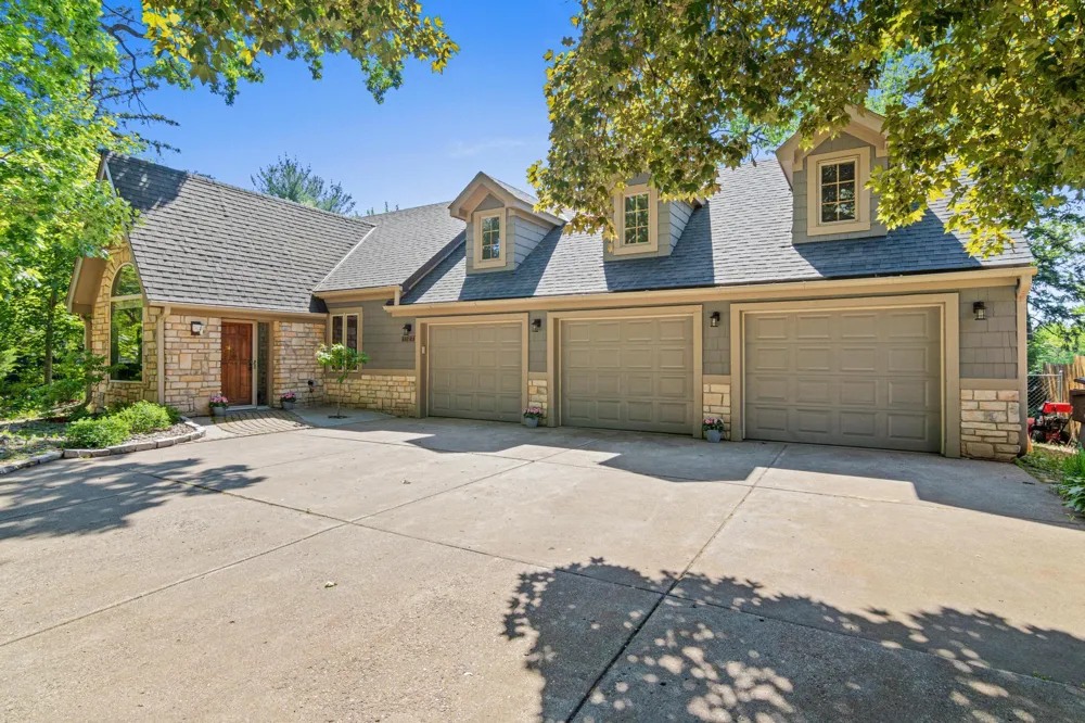 1377 2nd Avenue Newport, MN 55055