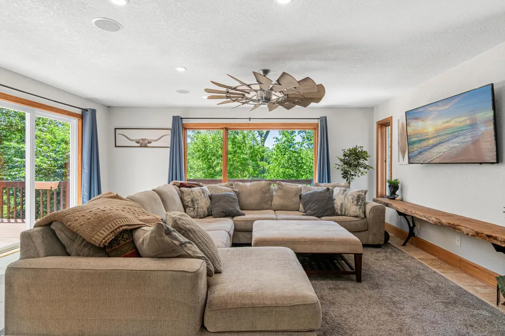 1377 2nd Avenue Newport, MN 55055