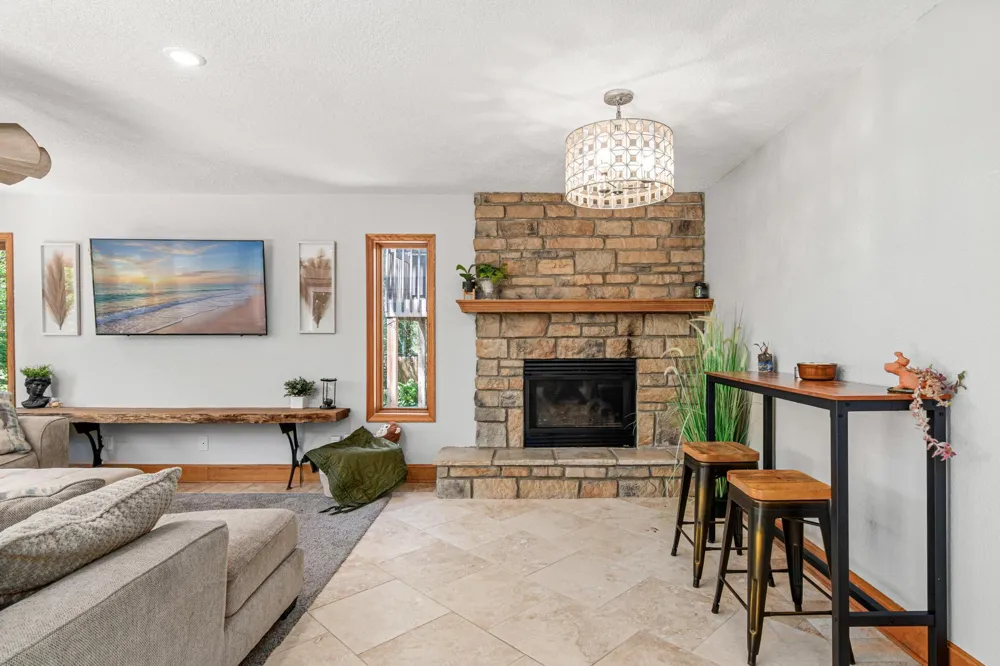 1377 2nd Avenue Newport, MN 55055