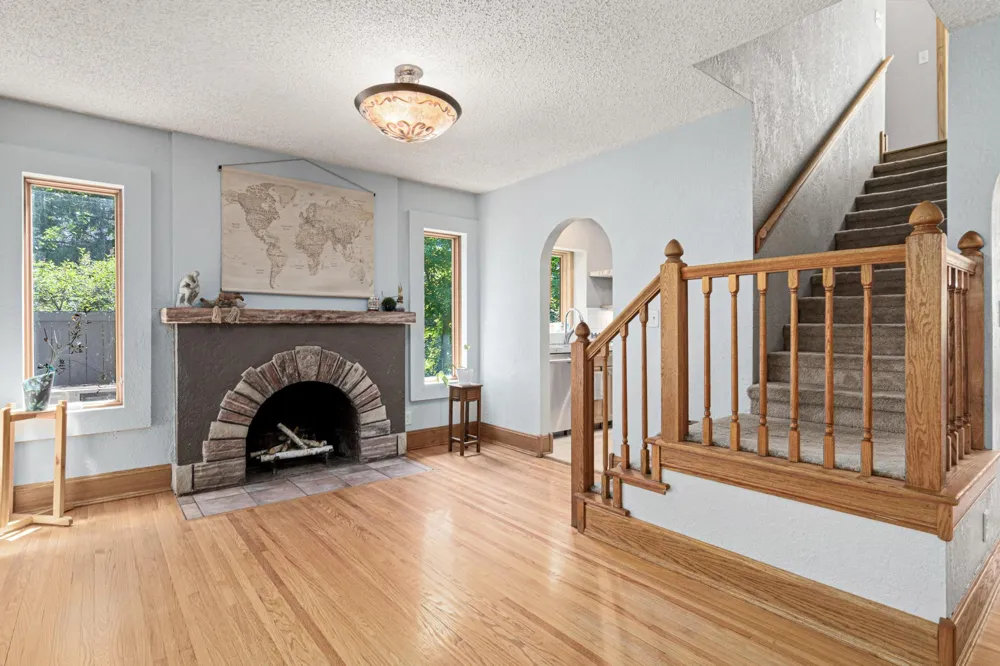 1377 2nd Avenue Newport, MN 55055