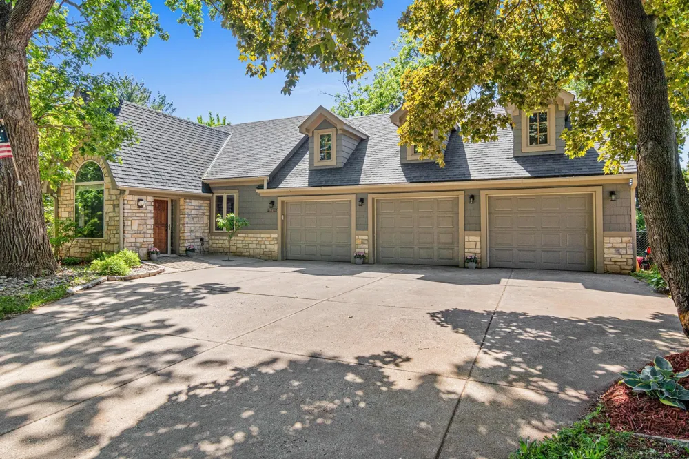 1377 2nd Avenue Newport, MN 55055