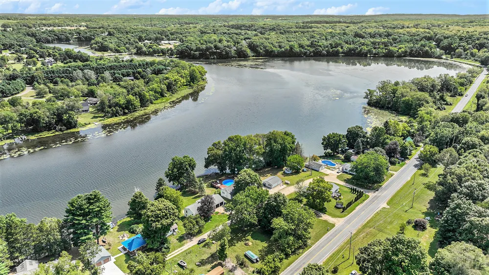 3509 Lake Allegan Drive Allegan Township, MI 49010
