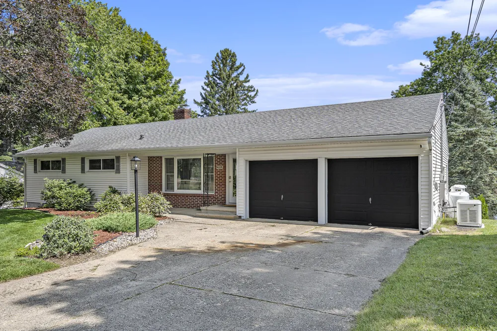 3509 Lake Allegan Drive Allegan Township, MI 49010