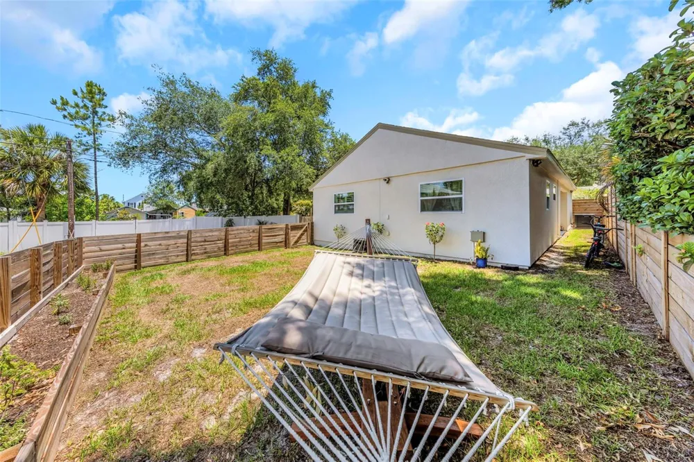 710 31ST AVENUE St Petersburg, FL 33704