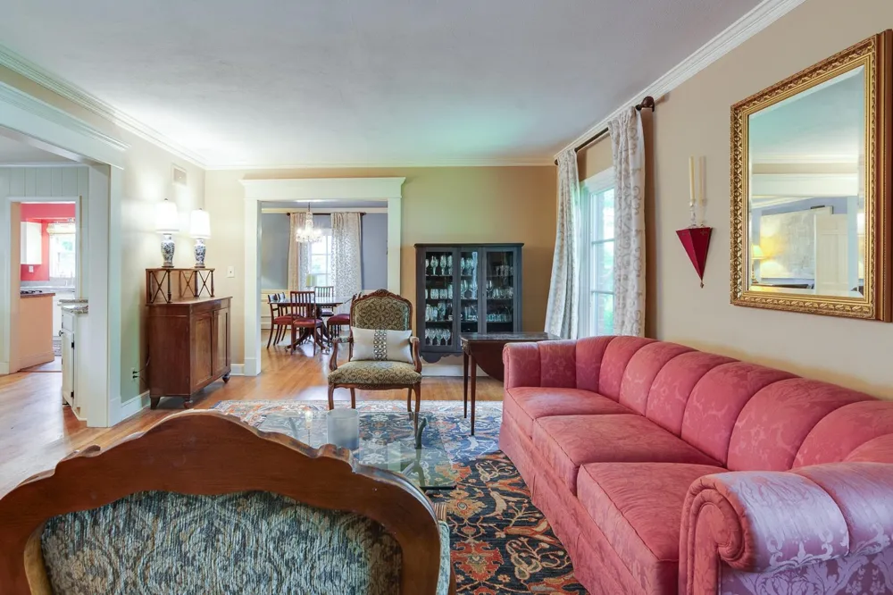 65 LAVERNE LN Memphis, TN 38117