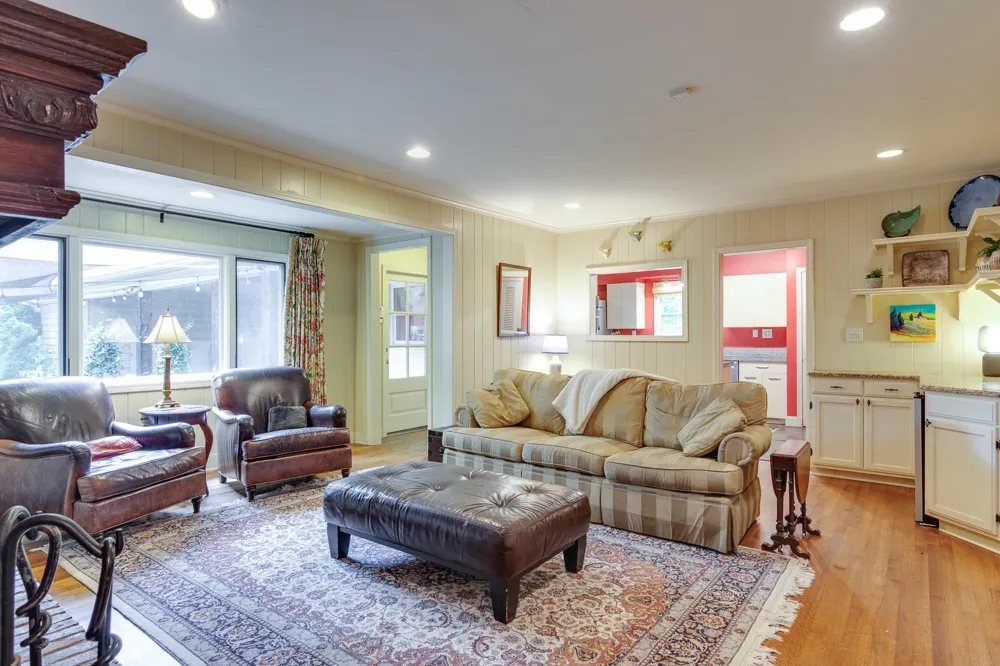 65 LAVERNE LN Memphis, TN 38117