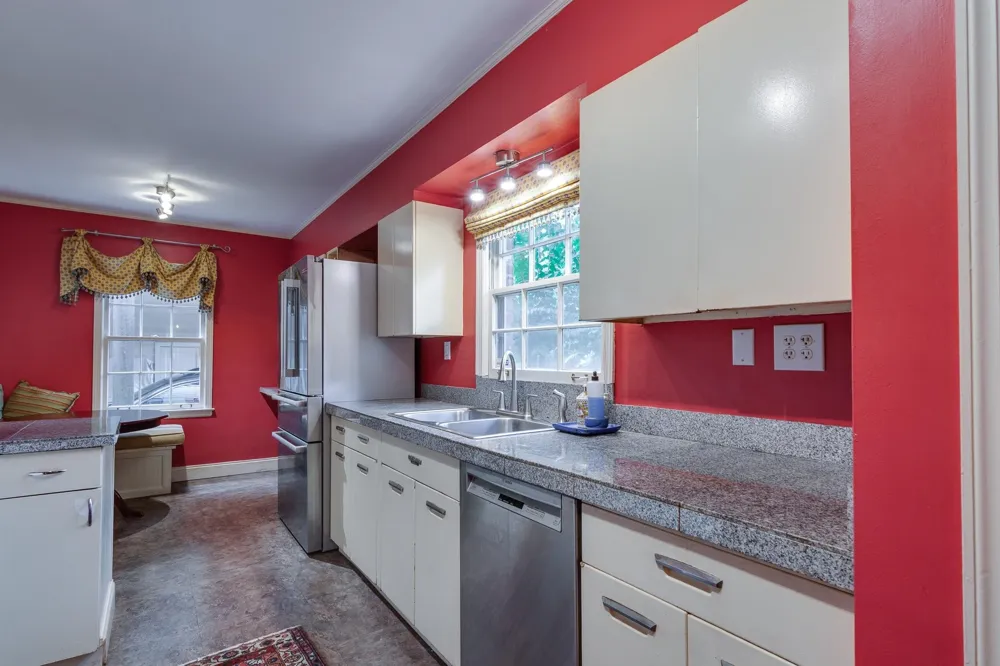 65 LAVERNE LN Memphis, TN 38117