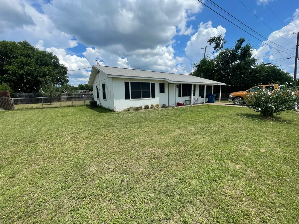 604 Angelina Street Whitney, TX 76692