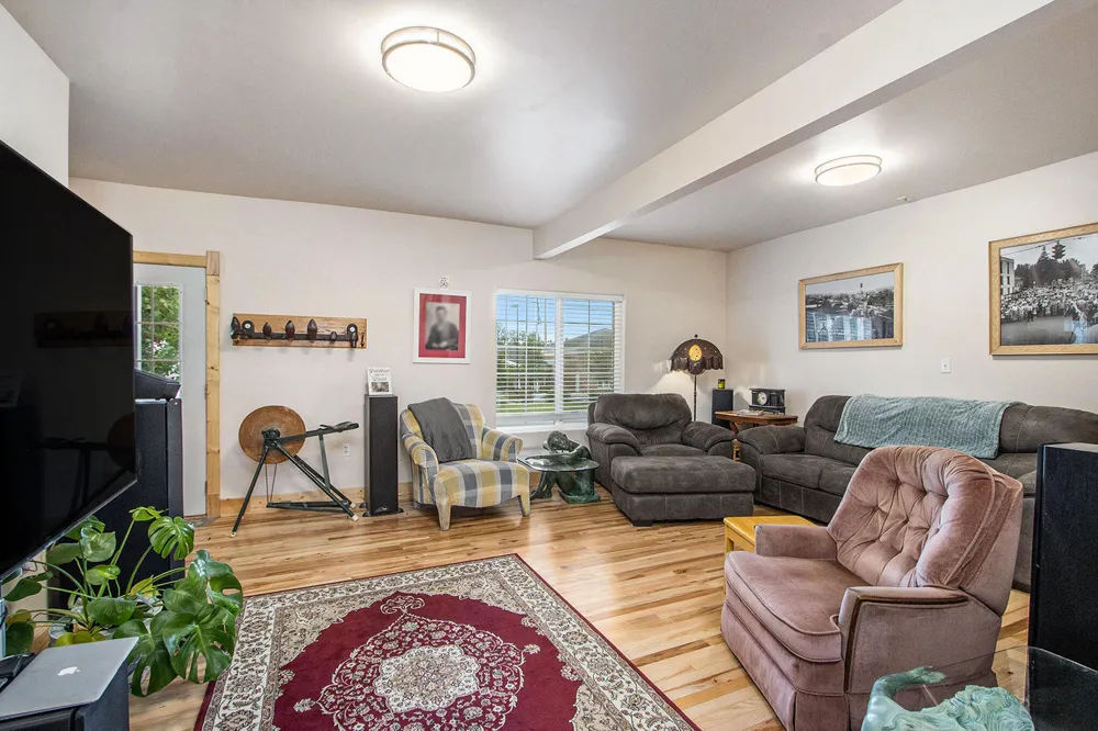 115 Gremps Street Paw Paw Village, MI 49079