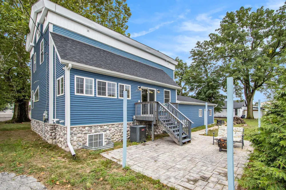 115 Gremps Street Paw Paw Village, MI 49079