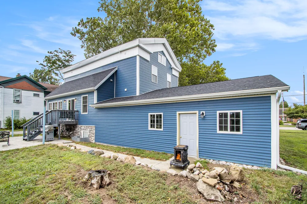 115 Gremps Street Paw Paw Village, MI 49079