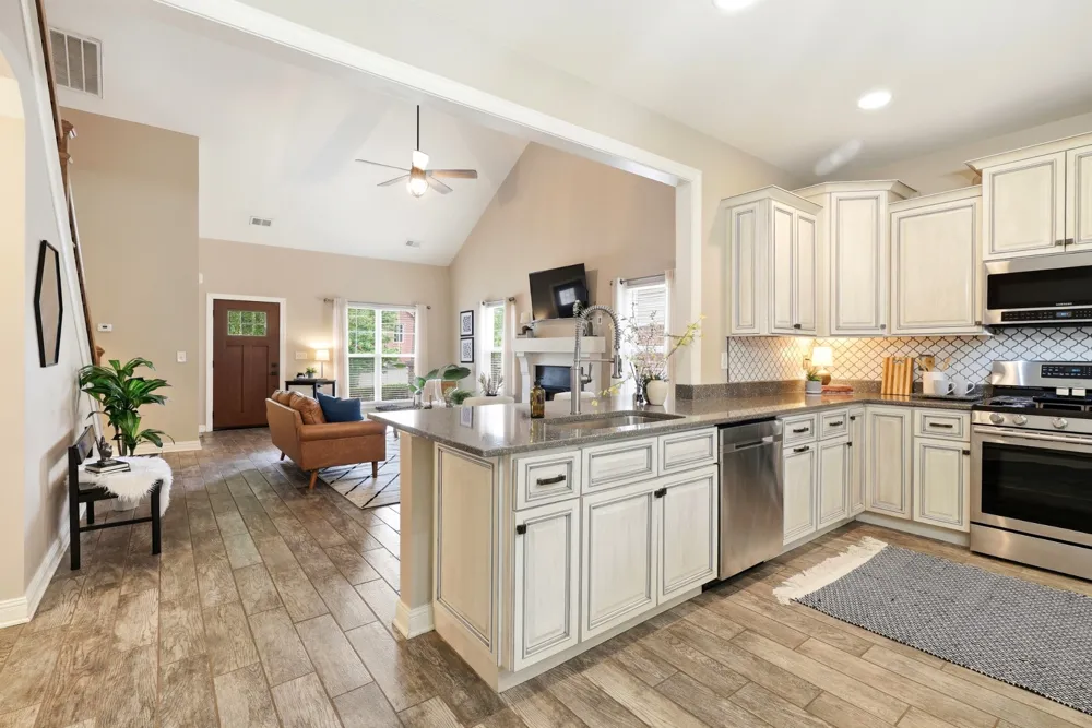 7412 Riverland Dr Nashville, TN 37221