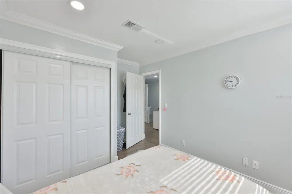 1865 CLEARBROOKE DRIVE Clearwater, FL 33760