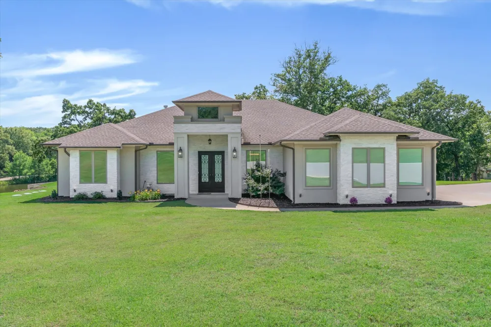 147 County Road 2309 Mineola, TX 75773