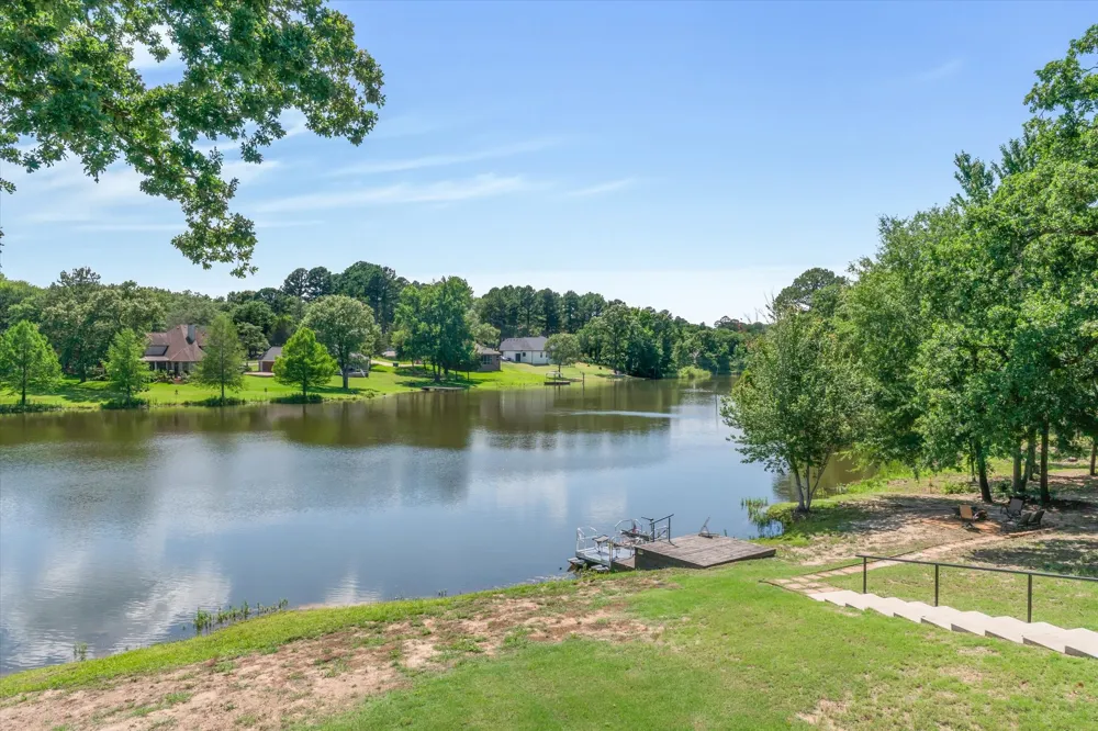 147 County Road 2309 Mineola, TX 75773