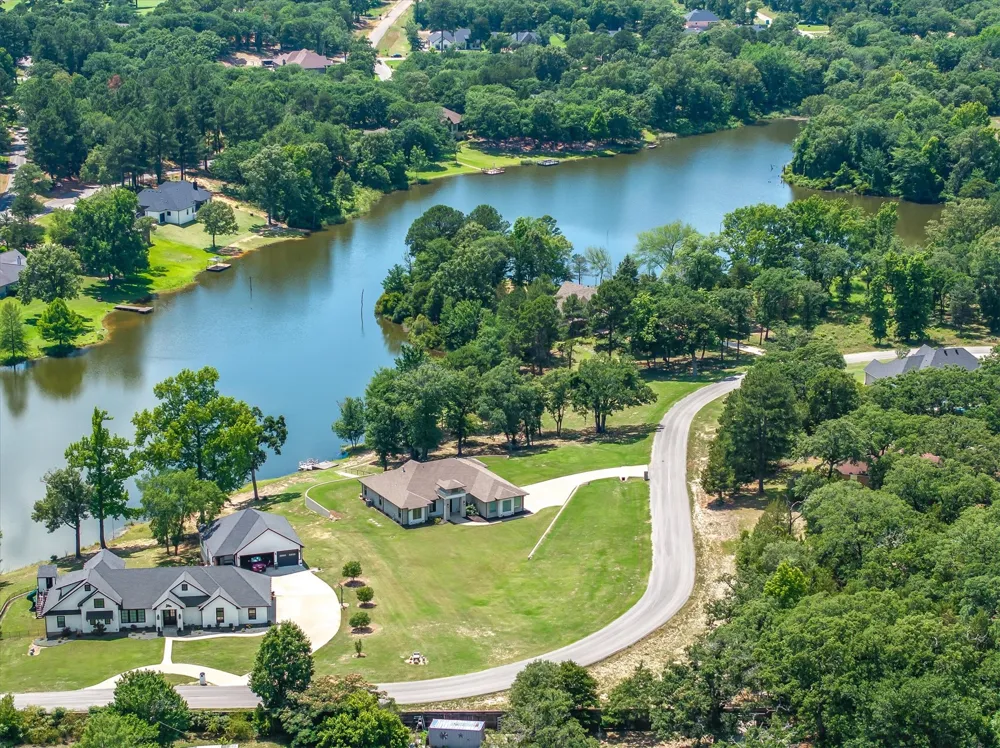 147 County Road 2309 Mineola, TX 75773