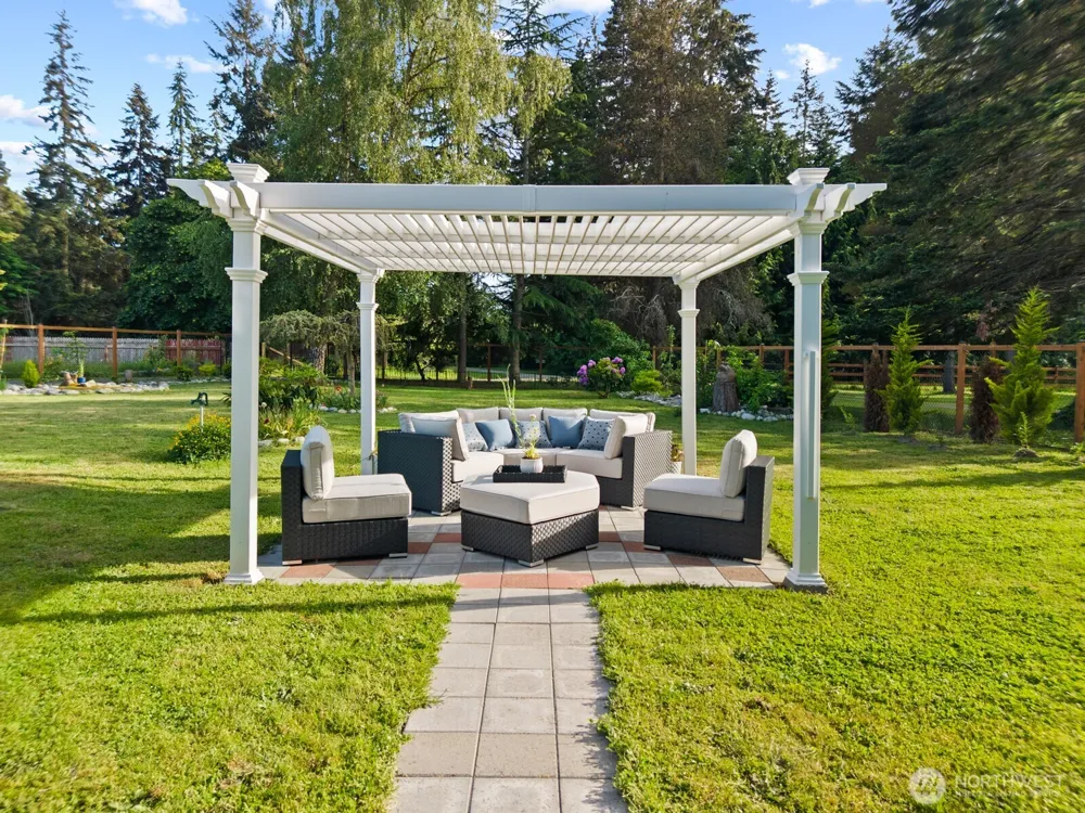 751 Hazzle Court Coupeville, WA 98239