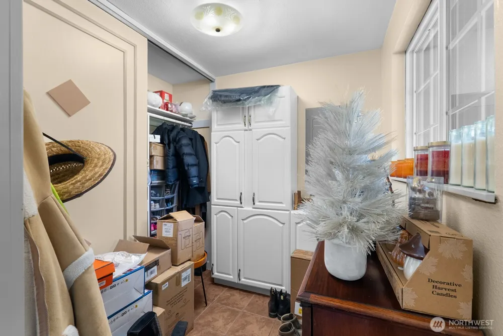 751 Hazzle Court Coupeville, WA 98239