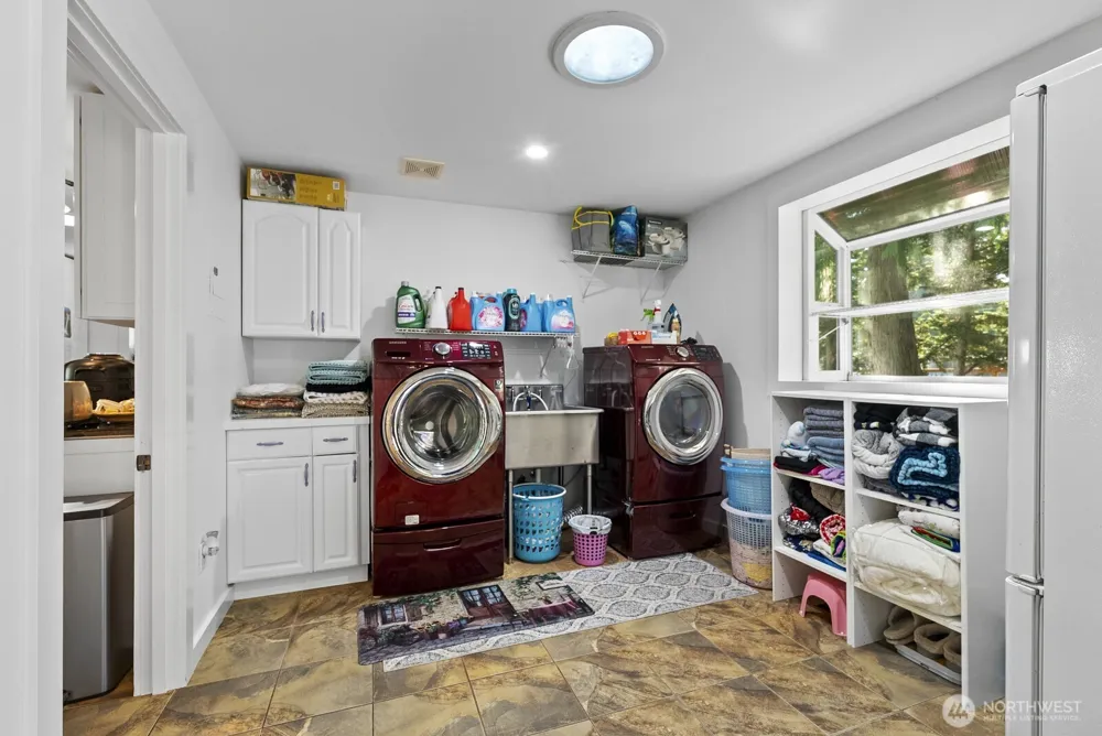 751 Hazzle Court Coupeville, WA 98239