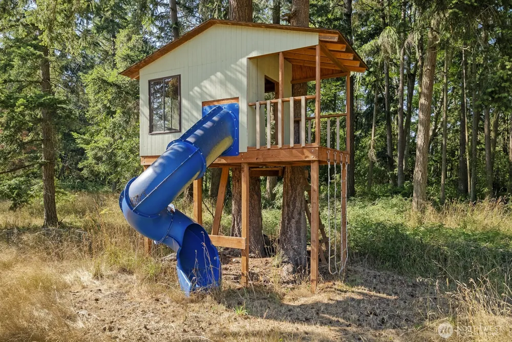 751 Hazzle Court Coupeville, WA 98239