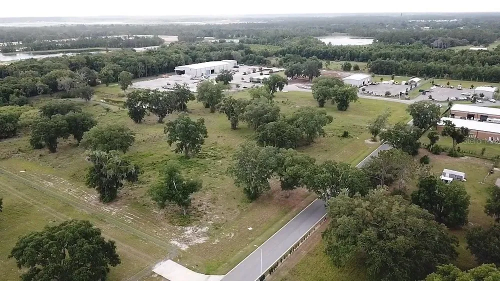 1080 DUCK BOX ROAD Umatilla, FL 32784