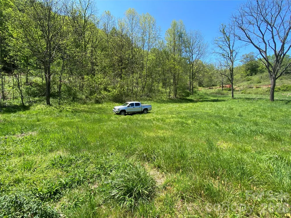 Tract 1 Hill Top Drive Burnsville, NC 28714
