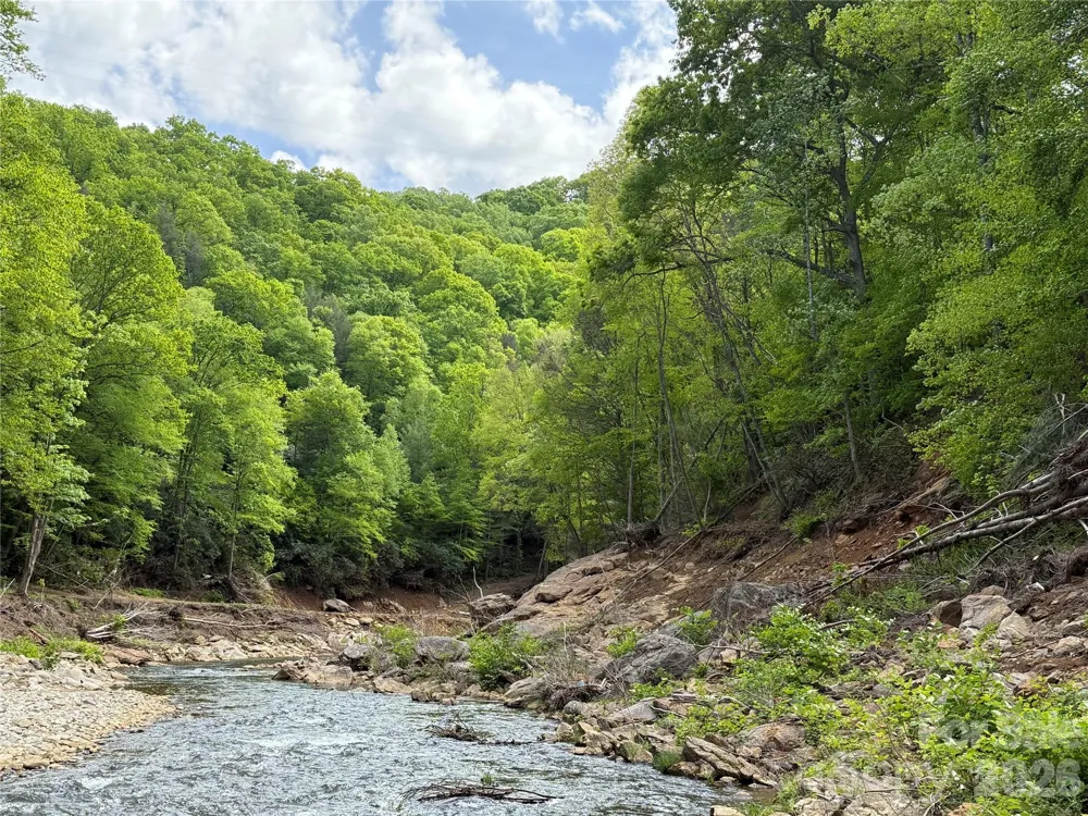 Tract 1 Hill Top Drive Burnsville, NC 28714
