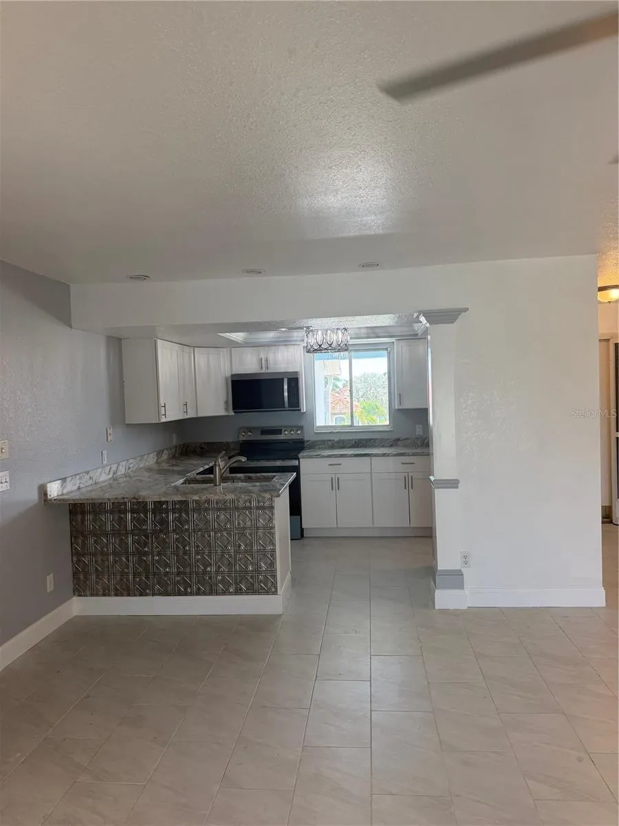 2735 MAGDALINA DRIVE #2 Punta Gorda, FL 33950