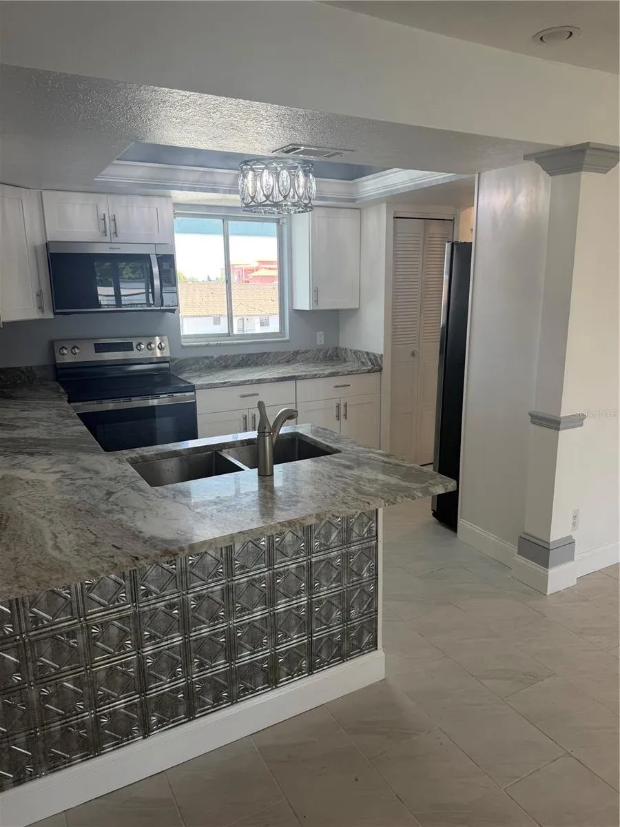 2735 MAGDALINA DRIVE #2 Punta Gorda, FL 33950