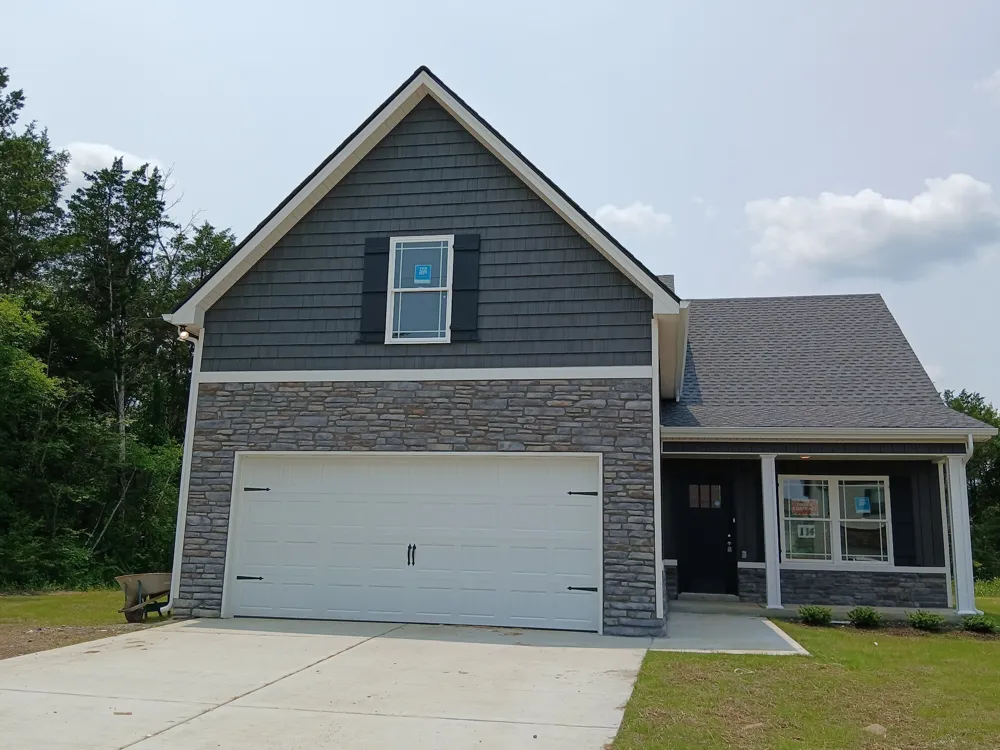 2101 Red Barn Road Christiana, TN 37037