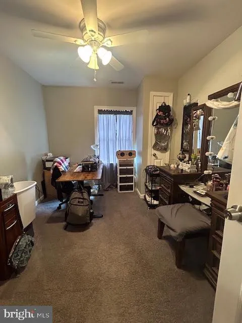 1145 HESSIAN West Deptford, NJ 08093