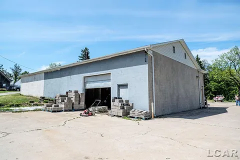6389 Pocklington Road