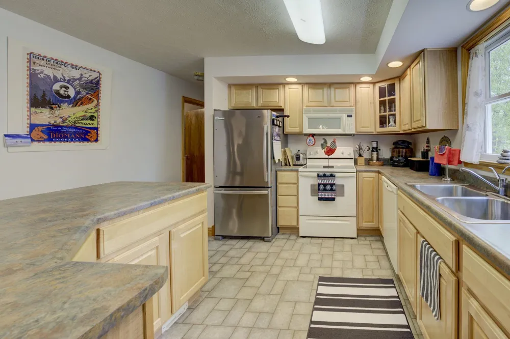 4451 S Hemlock Road Centerville Township, MI 49621