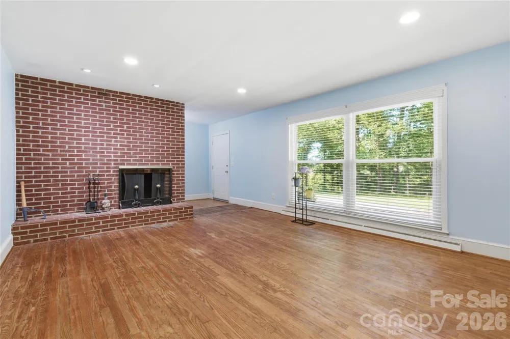 4411 US 221 Highway Forest City, NC 28043
