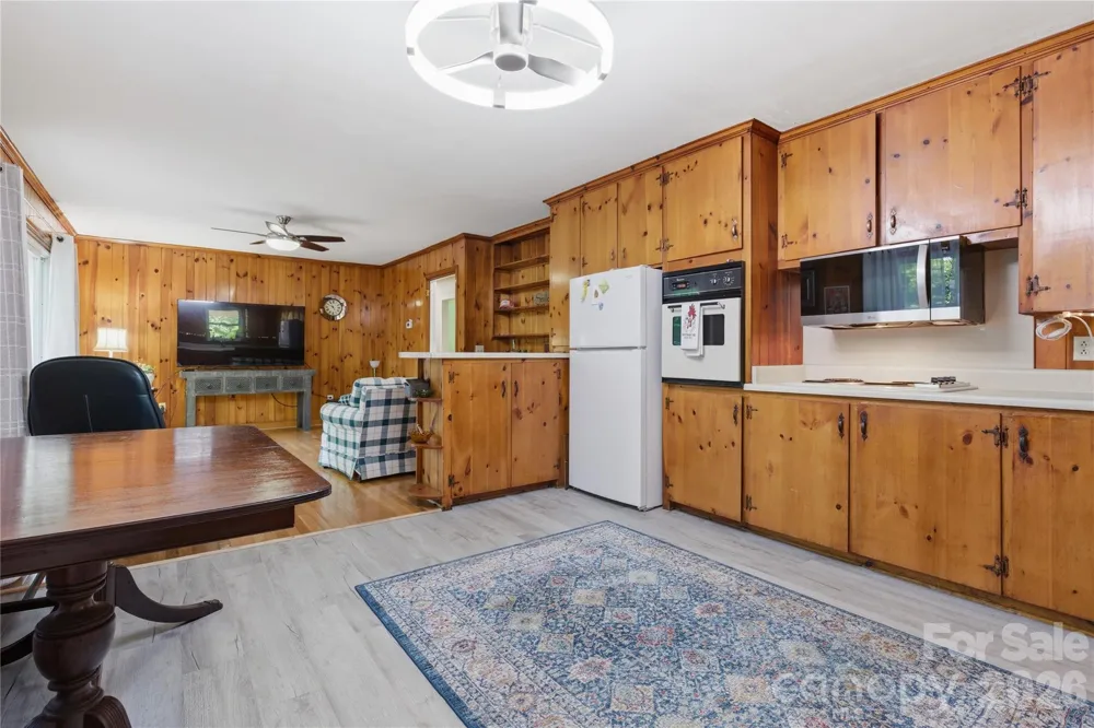 4411 US 221 Highway Forest City, NC 28043