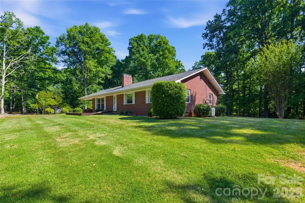 4411 US 221 Highway Forest City, NC 28043