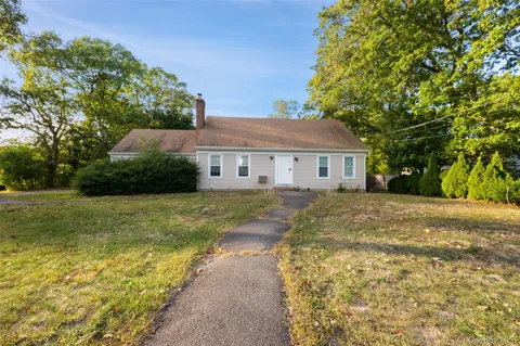 33 Echo Avenue
