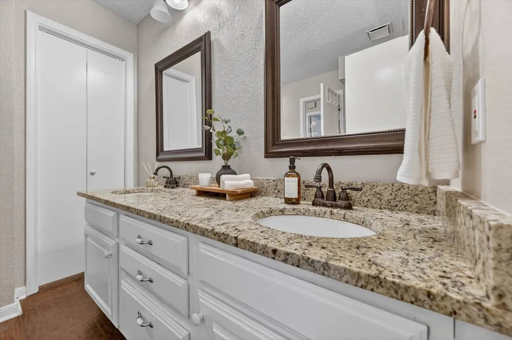 1200 Harwell Drive #1924 Arlington, TX 76011