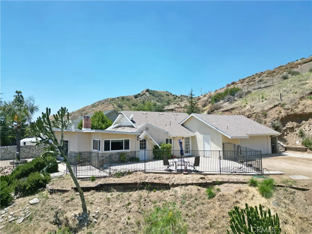 11326 Eby Canyon Road Sunland, CA 91040
