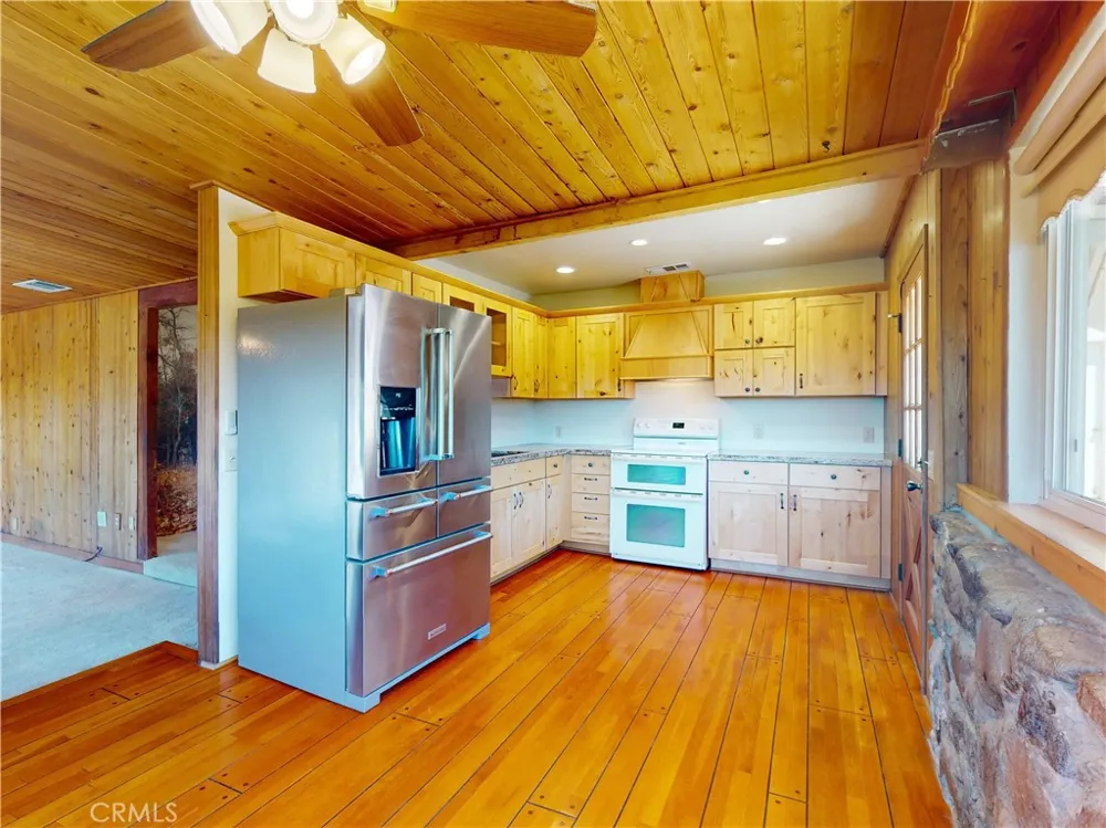 11326 Eby Canyon Road Sunland, CA 91040