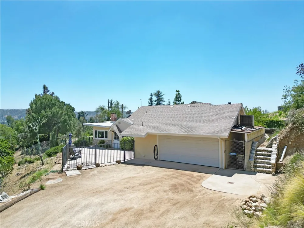 11326 Eby Canyon Road Sunland, CA 91040