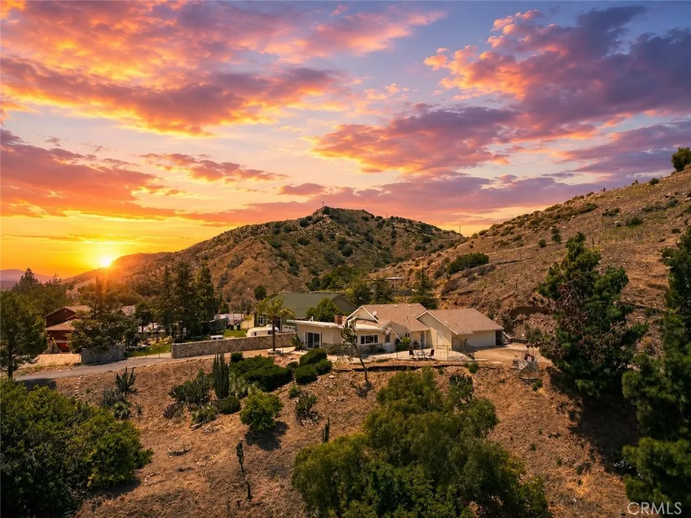 11326 Eby Canyon Road Sunland, CA 91040