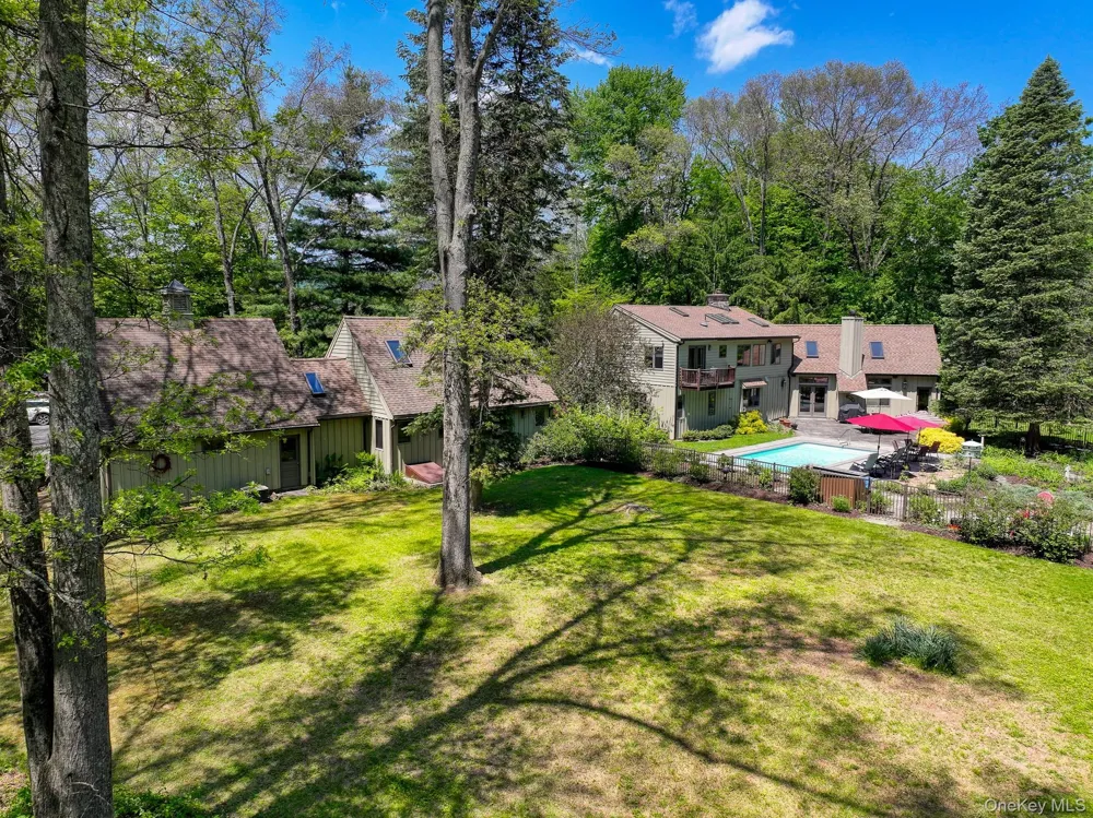 96 Plains Road New Paltz, NY 12561
