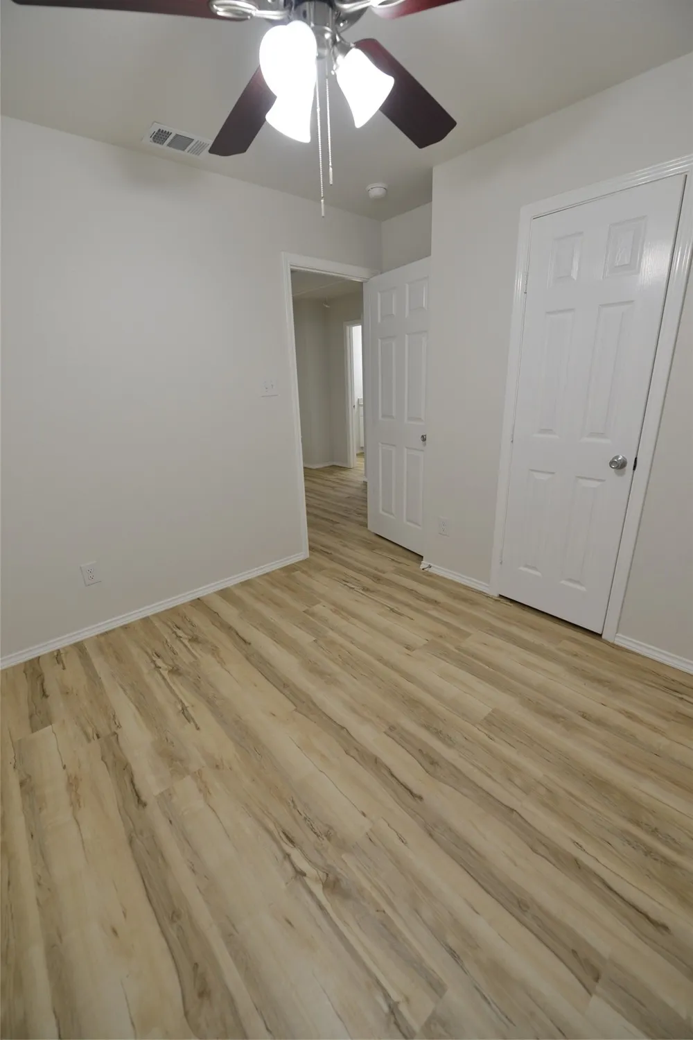 2393 Murphy Court Red Oak, TX 75154