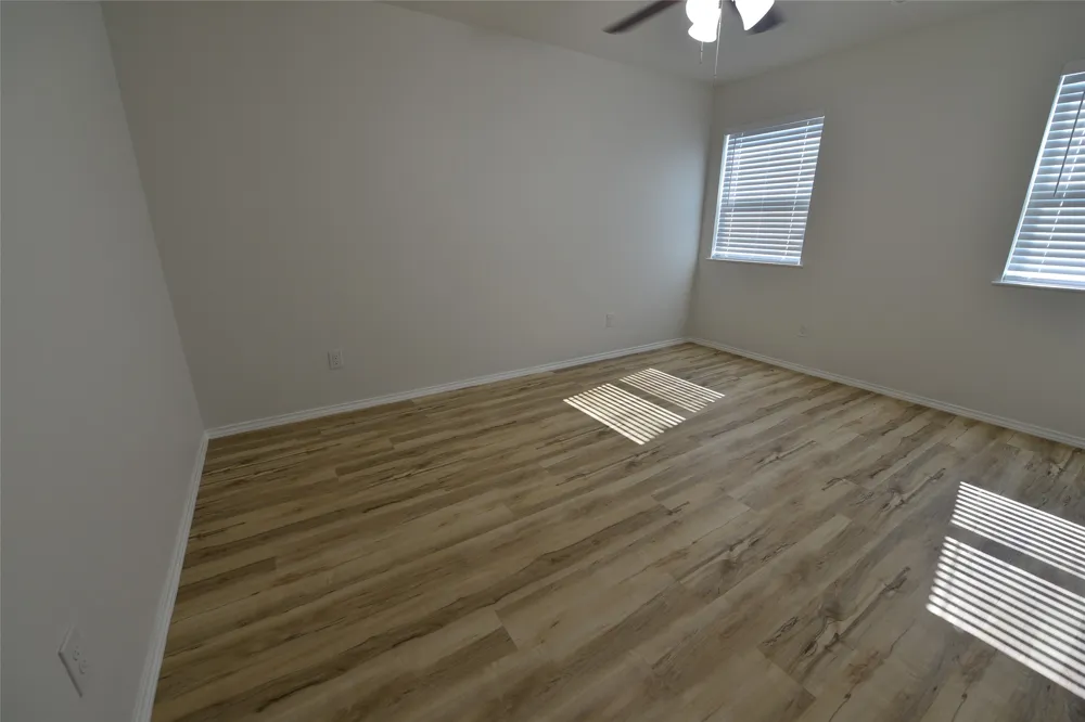 2393 Murphy Court Red Oak, TX 75154
