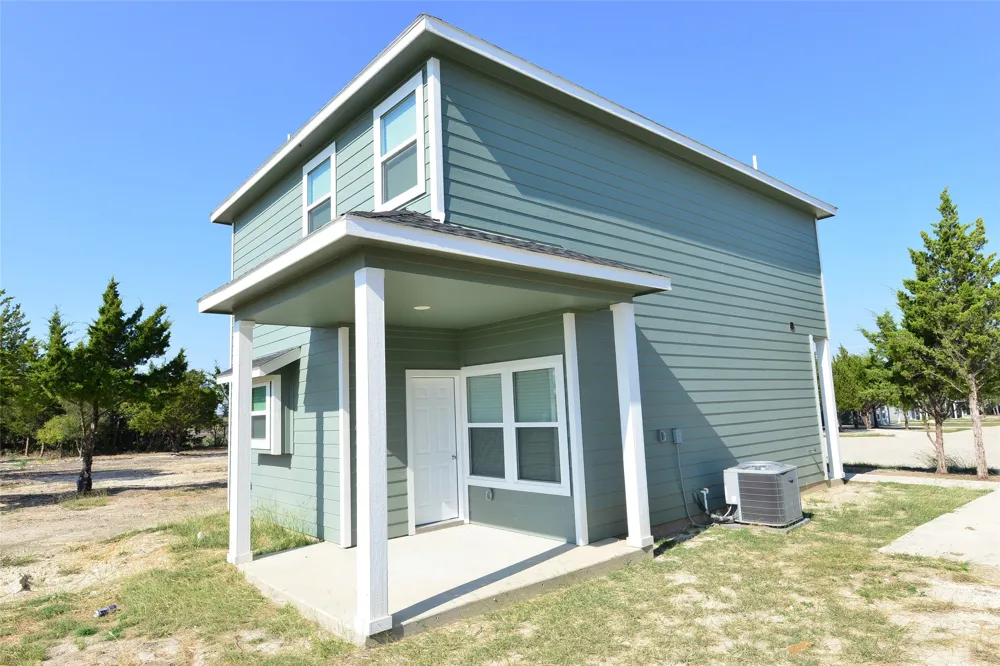 2393 Murphy Court Red Oak, TX 75154