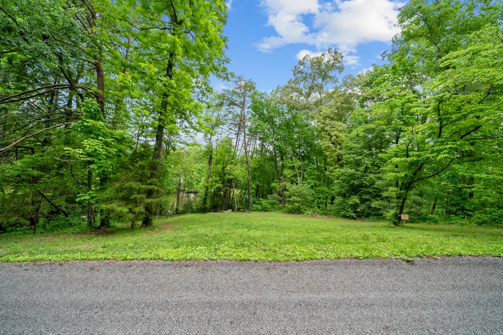 0 Siever Rd Crossville, TN 38572