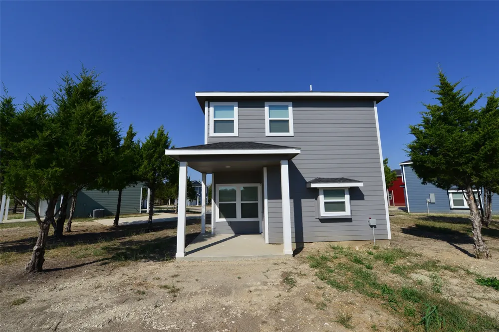 2385 Murphy Court Red Oak, TX 75154