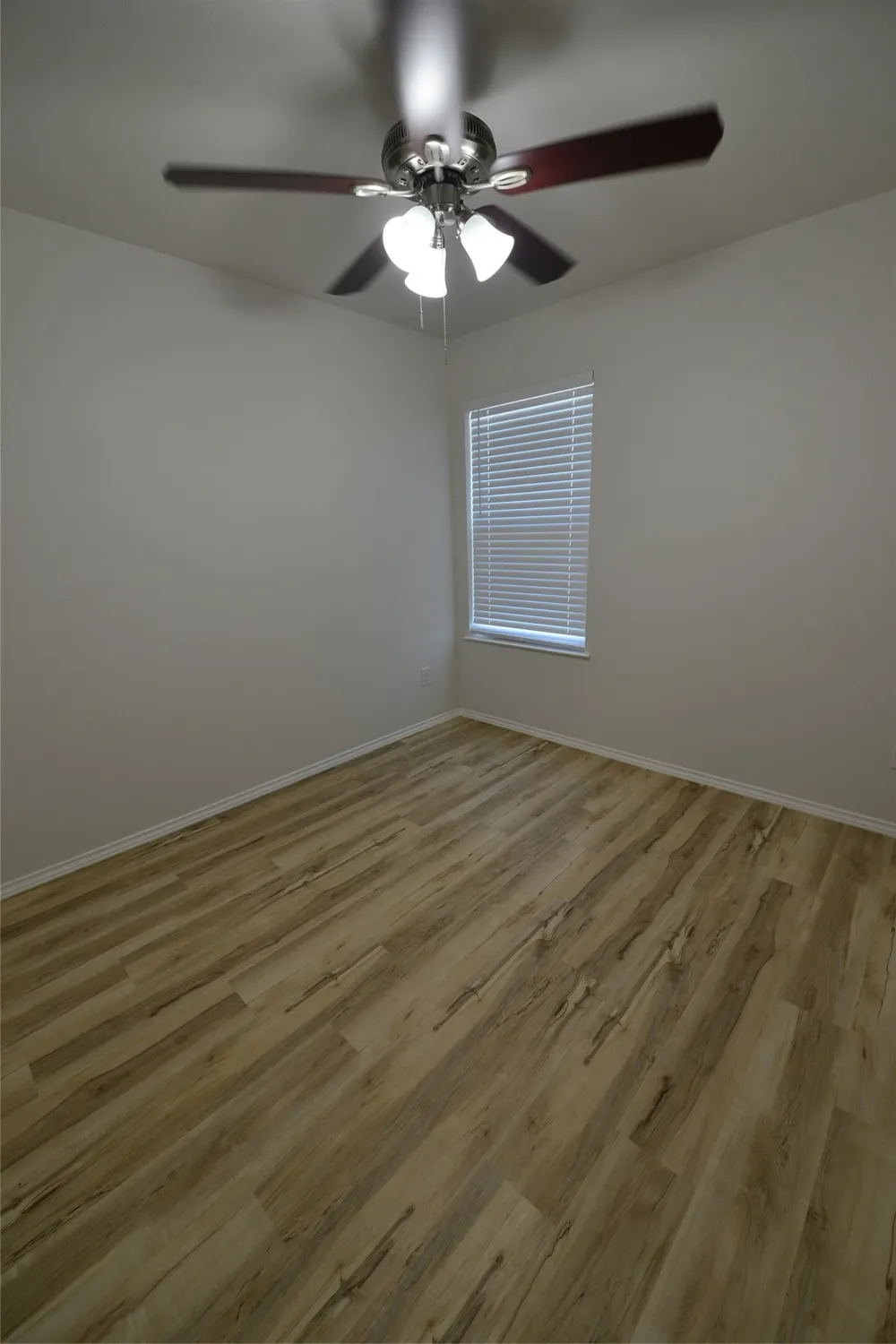 2385 Murphy Court Red Oak, TX 75154
