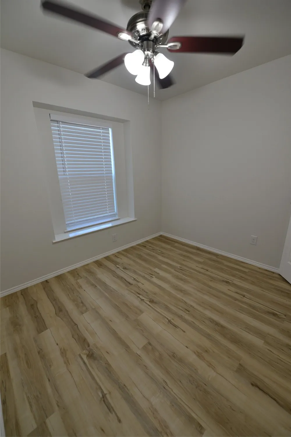 2385 Murphy Court Red Oak, TX 75154